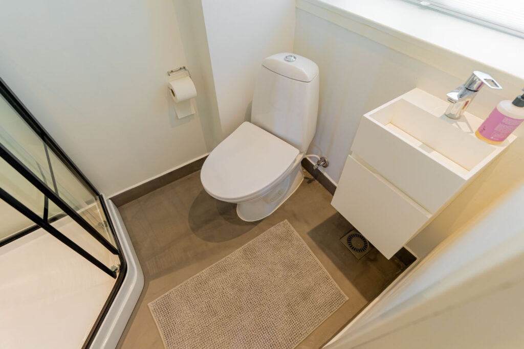 nyt badeværelsesgulv - moderne